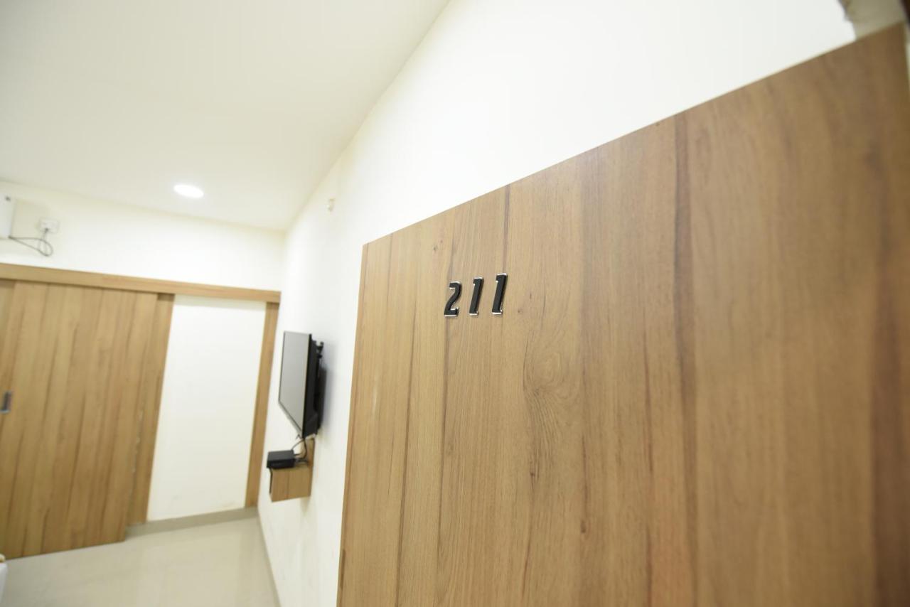 Hotel Mayur Gorakhpur Eksteriør billede