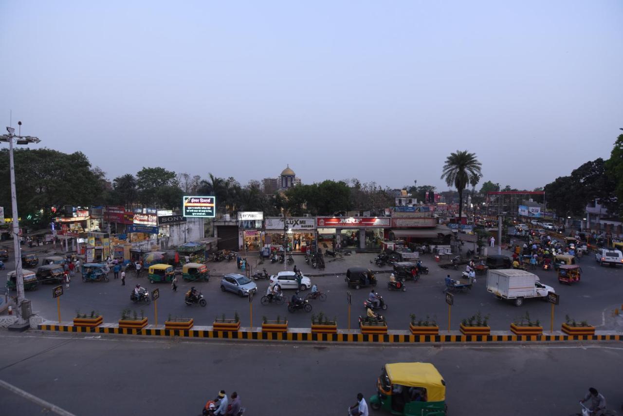 Hotel Mayur Gorakhpur Eksteriør billede
